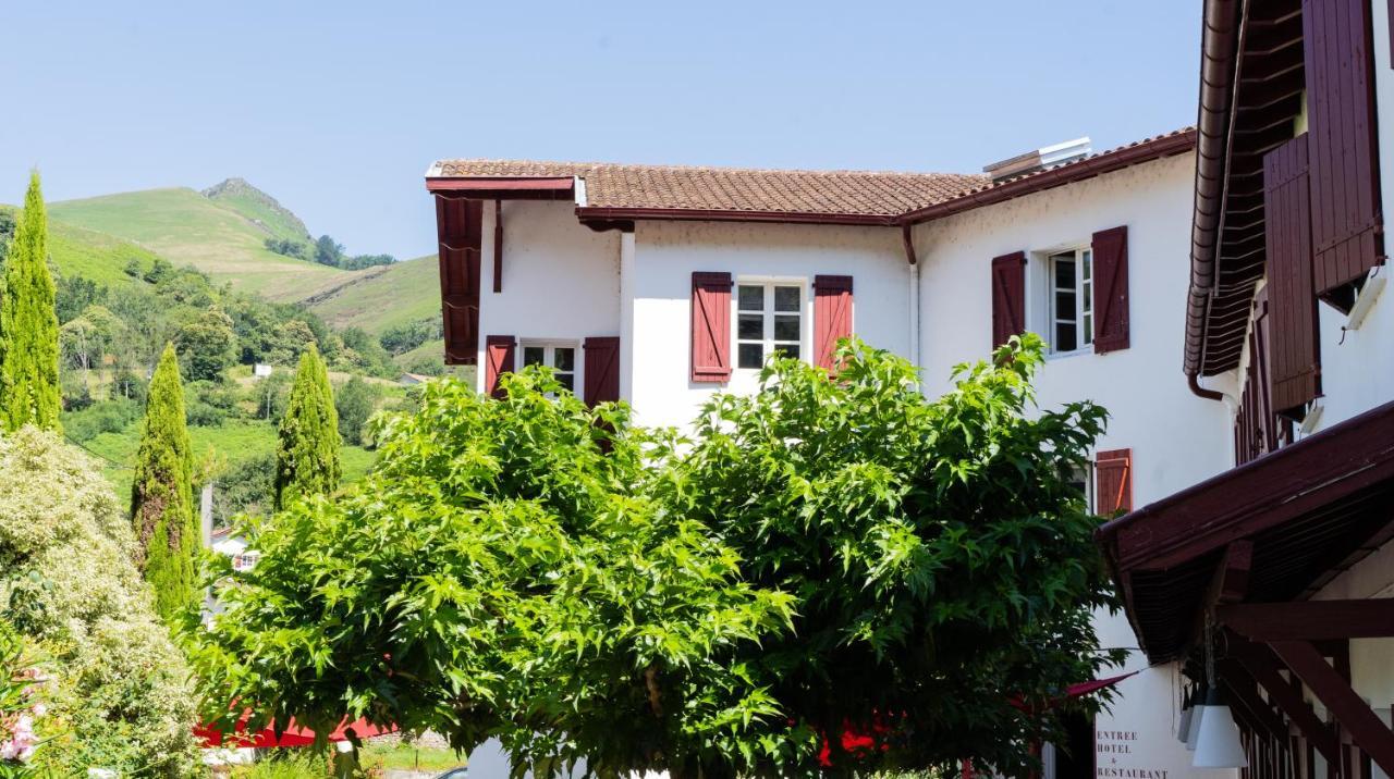 Hotel Juantorena Saint-Etienne-de-Baigorry Dış mekan fotoğraf