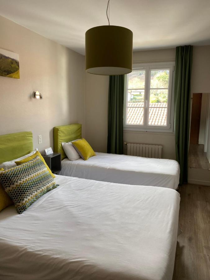Hotel Juantorena Saint-Etienne-de-Baigorry Dış mekan fotoğraf