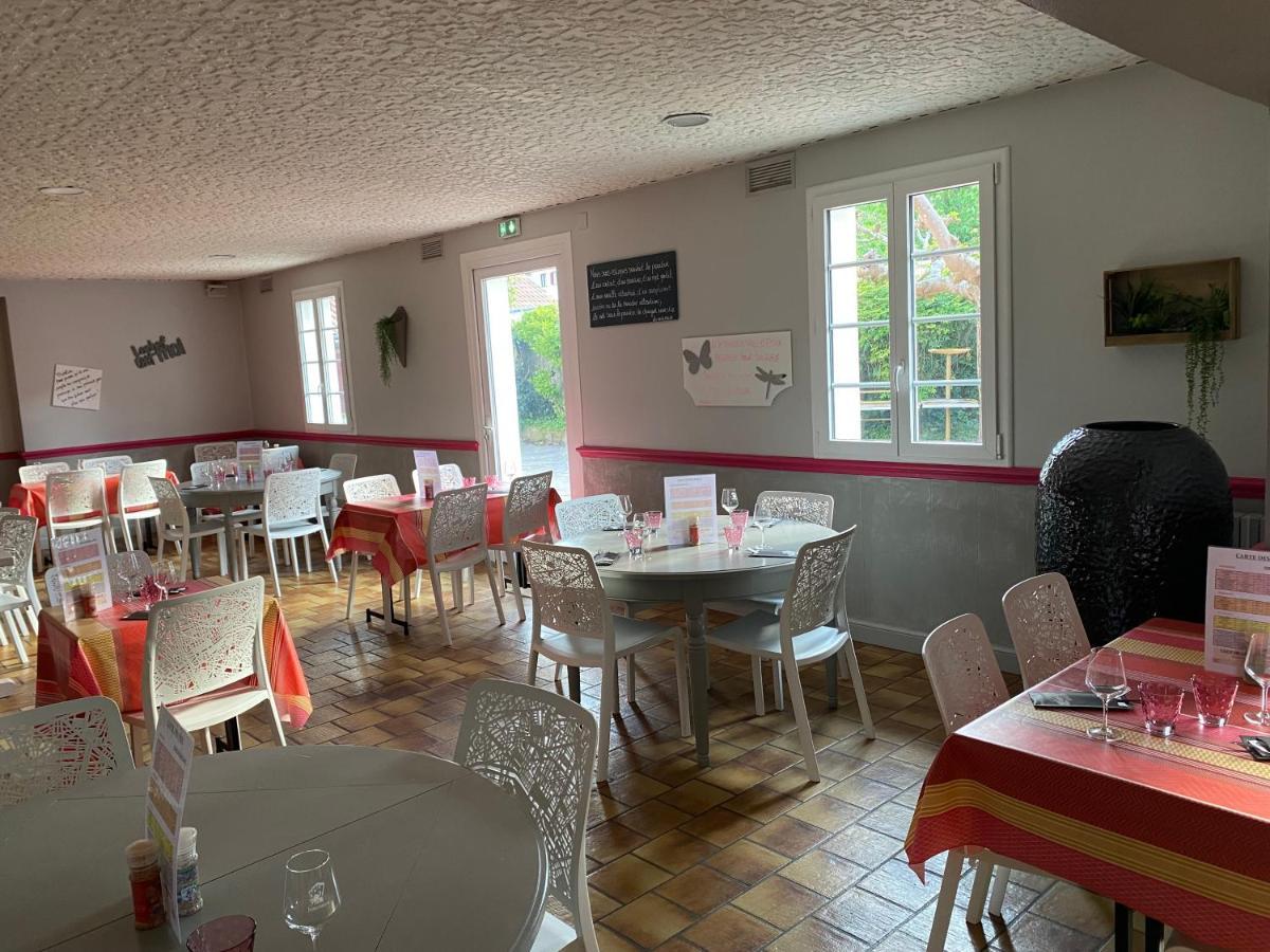 Hotel Juantorena Saint-Etienne-de-Baigorry Dış mekan fotoğraf