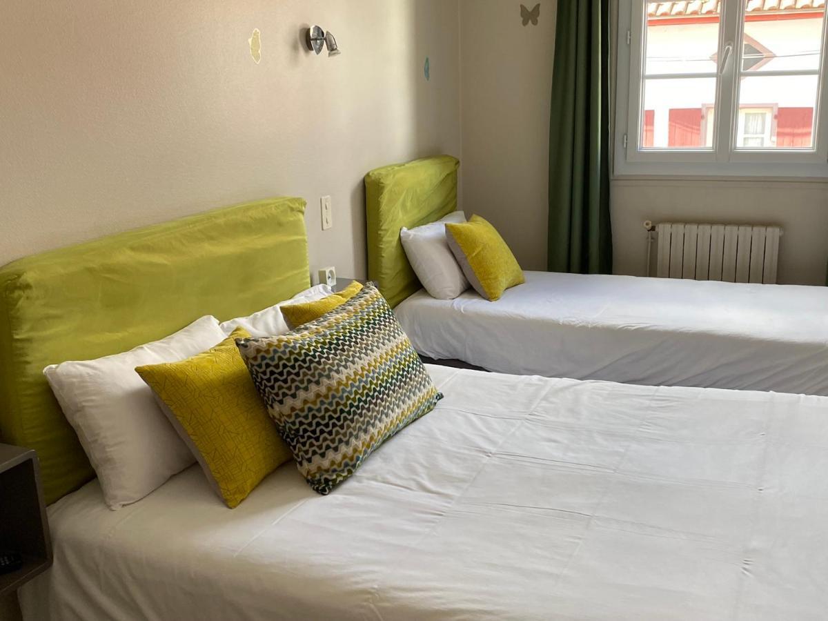Hotel Juantorena Saint-Etienne-de-Baigorry Dış mekan fotoğraf