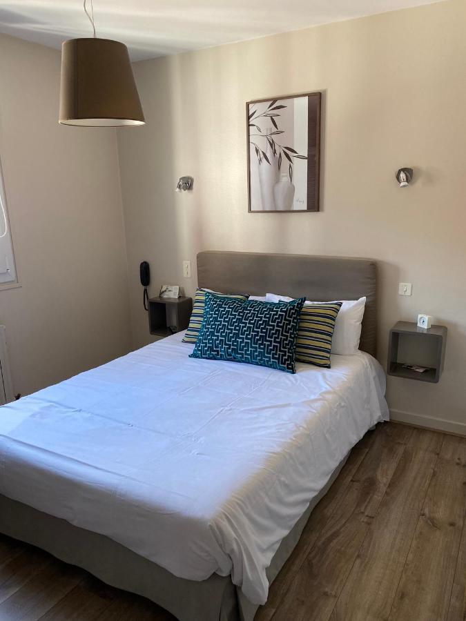 Hotel Juantorena Saint-Etienne-de-Baigorry Dış mekan fotoğraf