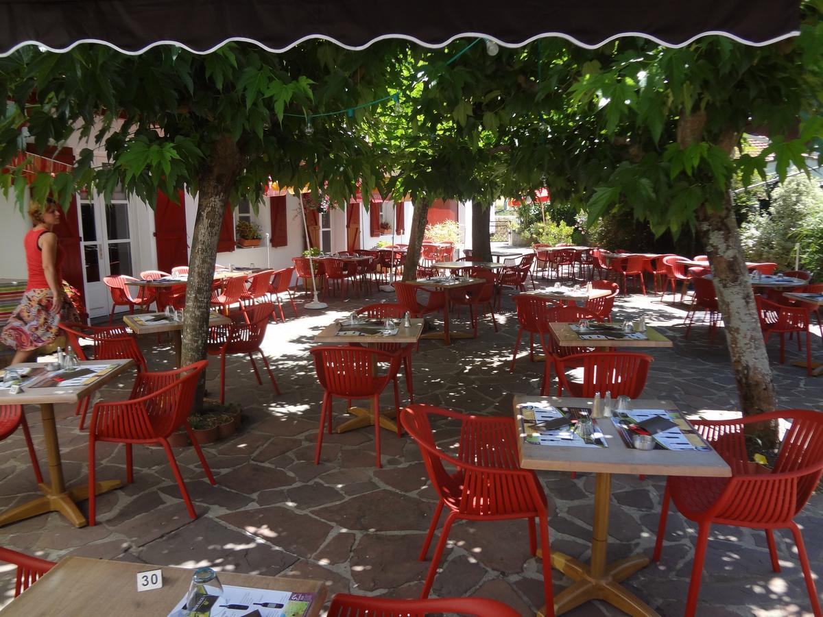 Hotel Juantorena Saint-Etienne-de-Baigorry Dış mekan fotoğraf